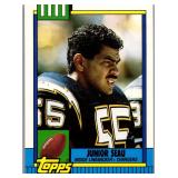 ROOKIE CARD 1990 TOPPS TRADED HOF JUNIOR SEAU