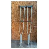 Adjustable Aluminum Crutches