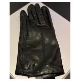 Ladies Black Genuine Leather Glove (Size L)