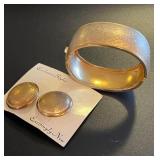 Vintage Gold Tone Hinged Bracelet & Clip-on B