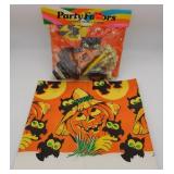 Rare vtg Halloween Party Favors & Crepe Tablecloth