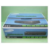 Samsung DVD/VCR V9800 Combination Player