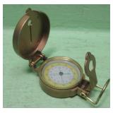 Engineer Locking Lid Directional Compass