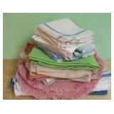 Assorted Place Mats & Napkins
