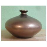 Metallic Style Pottery Vase