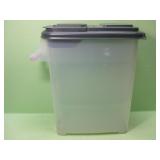 Plastic Pet Food Container / Dispenser