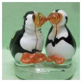 Art Glass Kissing Penguins Paper Weight
