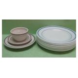 Homer Laughlin Bowl, Plates & 9' Pyrex Plates
