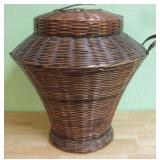 Wicker Basket With Lid 16' x 18'