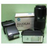 Minolta AF70-210 Camera Lens & Flashes
