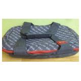 Pyrex Baking Dish With Lid and Carrier