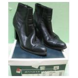 Jennifer Moore Black Boots Size 7-1/2M