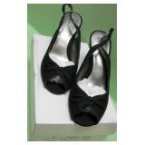 Ann Taylor Loft Black Sandals Size 7