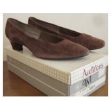 Womens Auditions Shoes Size 9 M