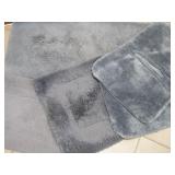 5 Blue Bathroom Rugs & Shower Curtain - See Info