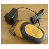 Wahl Razor With Charger - Powers Up