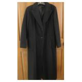 Ladies Full Length Black Coat No Size