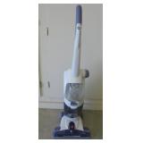 Hoover FloorMate Hard Floor Cleaner - Powers Up