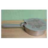 Canterbury Arts Aluminum Silent Butler