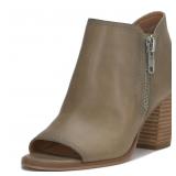 24-9A2 Lucky Brand Joseleen Peep Toe Mule,...