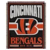 24-9C3 FOCO NFL Woven Tapestry - Bengals 46' x 60'