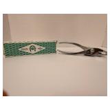 Diamond M16 6' Thin Bent Nose Pliers