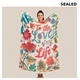 Soft and warm reversible Sherpa fleece blanket