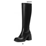 Tscoyuki Black Boots Knee High: Suede Fall Boots