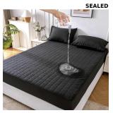 Noiseless Waterproof Mattress Protector,