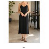 Black Sleeveless Dress