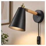 Sixrun Plug-In Wall Sconce