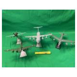 4 PIECE AVIATION DISPLAY MODEL COLLECTION