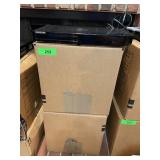 SAMSUNG BLU RAY PLAYER & 2 BOX  ASSORTED DVDS,