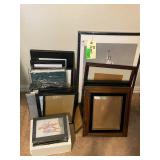 ~31 ASSORTED SIZES FRAMES & 1 PHOTO ALBUM
