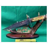 ETCHED BLADE CARVED HANDLE FIXED BLADE KNIFE
