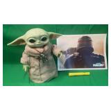MATTEL STAR WARS  INTERACTIVE GROGU & MANDALORIAN
