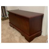 LANE CEDAR CHEST WITH KEY