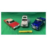 2 BLUETOOTH SPEAKER VEHICLES & 1 DIECAST MERCEDES