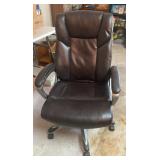 EXECUTIVE ROLLING OFFICE CHAIR