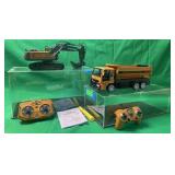 RC EXCAVATOR & DUMP TRUCK W/ DISPLAY CASES