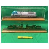 DISPLAY READY MODEL TRAIN COLLECTIBLES