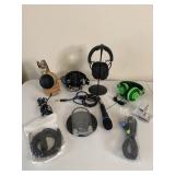 MICROPHONE & ASSORTED HEAD PHONES/STAND