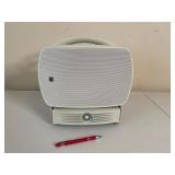 RUSSOUND AIRGO OUTDOOR BLUETOOTH SPEAKER