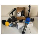 MICROPHONE & AUDIO EQUIPMENT LOT