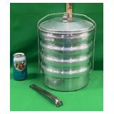 VNTG BUCKEYE ALUMINUM PICNIC PAN