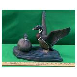 DUCK DISPLAY SCULPTURE (CERAMIC)