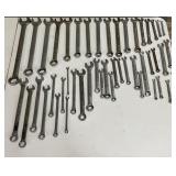 LG ASSORTMENT OF COMBINATION WRENCHES