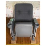 STADIUM CHAIR