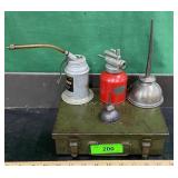 VNTG OIL CANS & METAL CASE