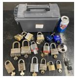 AMMO BOX & LOCKS WITH KEYS